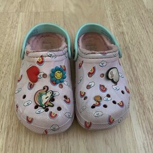 CROCS Kids Light Pink Slippers with Rainbow and Cloud Design